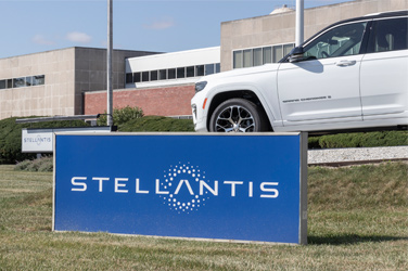 Qué hacer con esta acción del grupo automovilístico Stellantis.